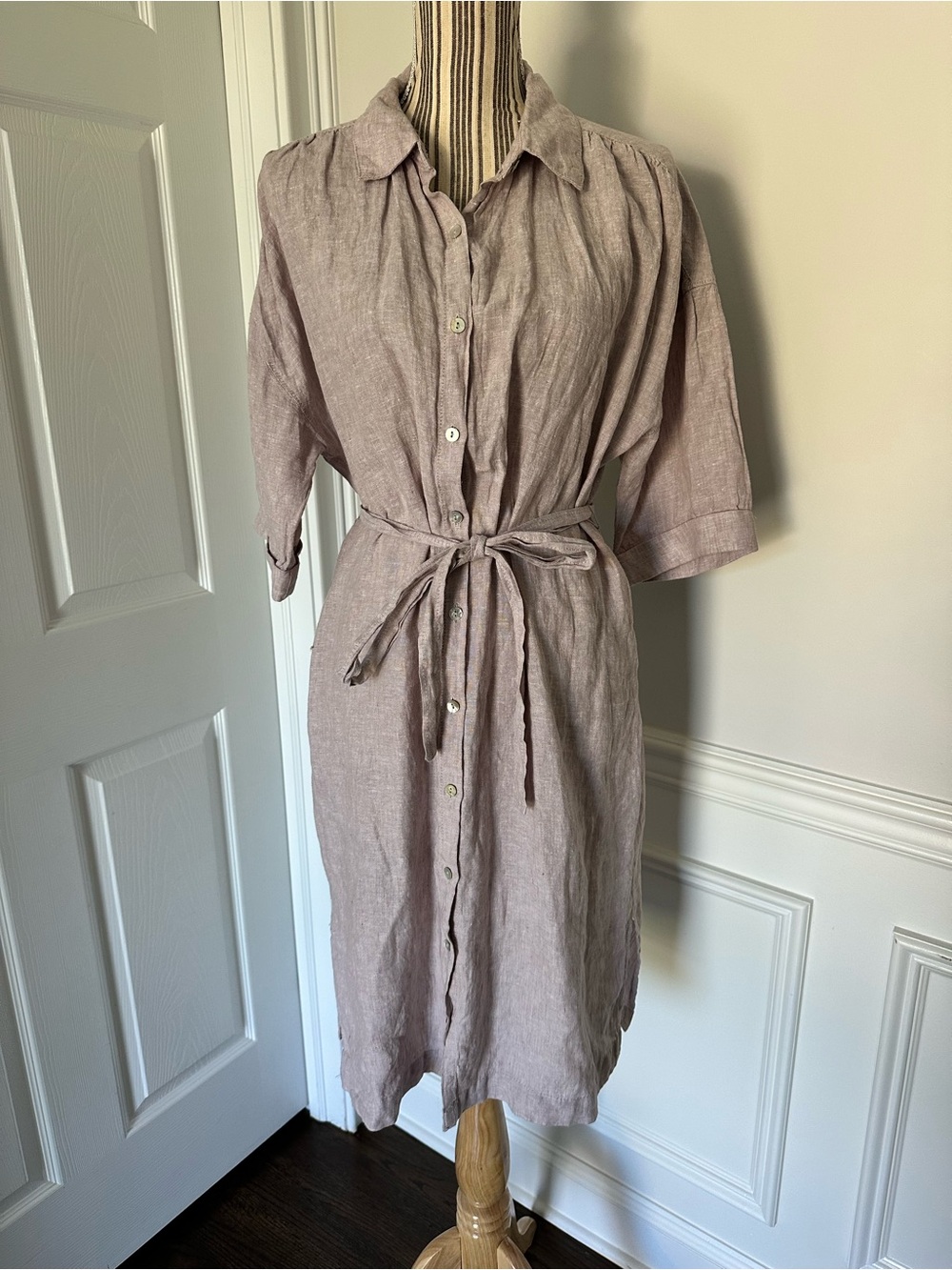 Tahari Linen Tie-Waist Shirt Dress in Dusty Mauve